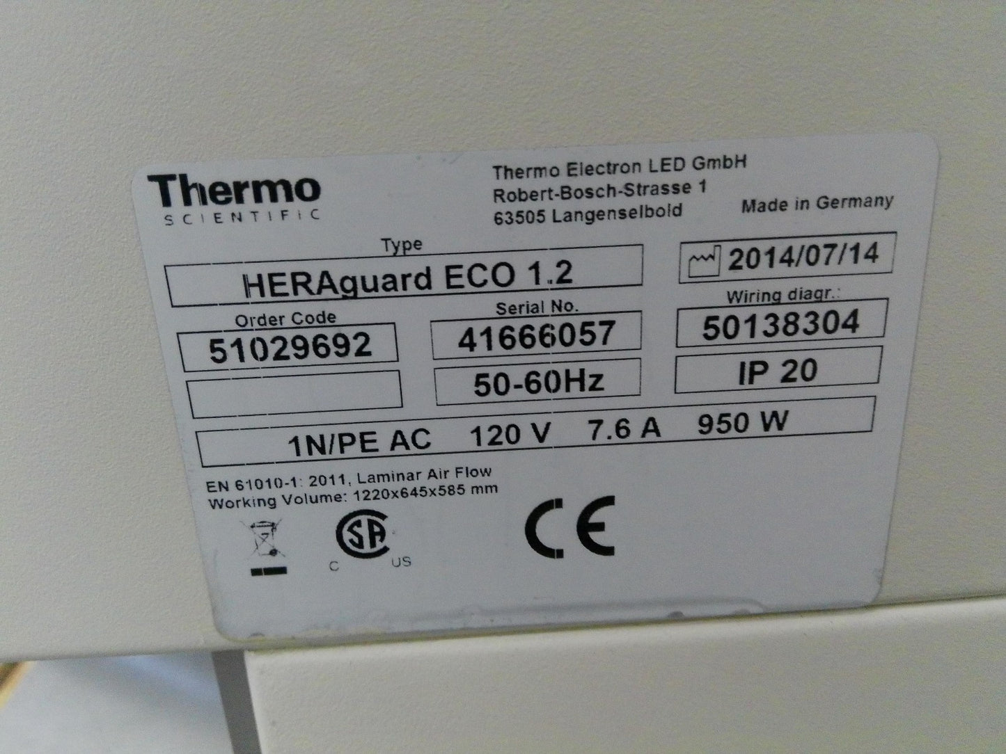 Thermo Scientific 4ft Heraguard ECO 1.2 Clean Bench Laminar Flow Hood w/ Stand