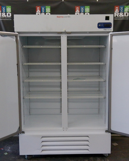 Thermo Scientific GTTSG49RPSA Double Door Laboratory +4C Refrigerator 49Cf
