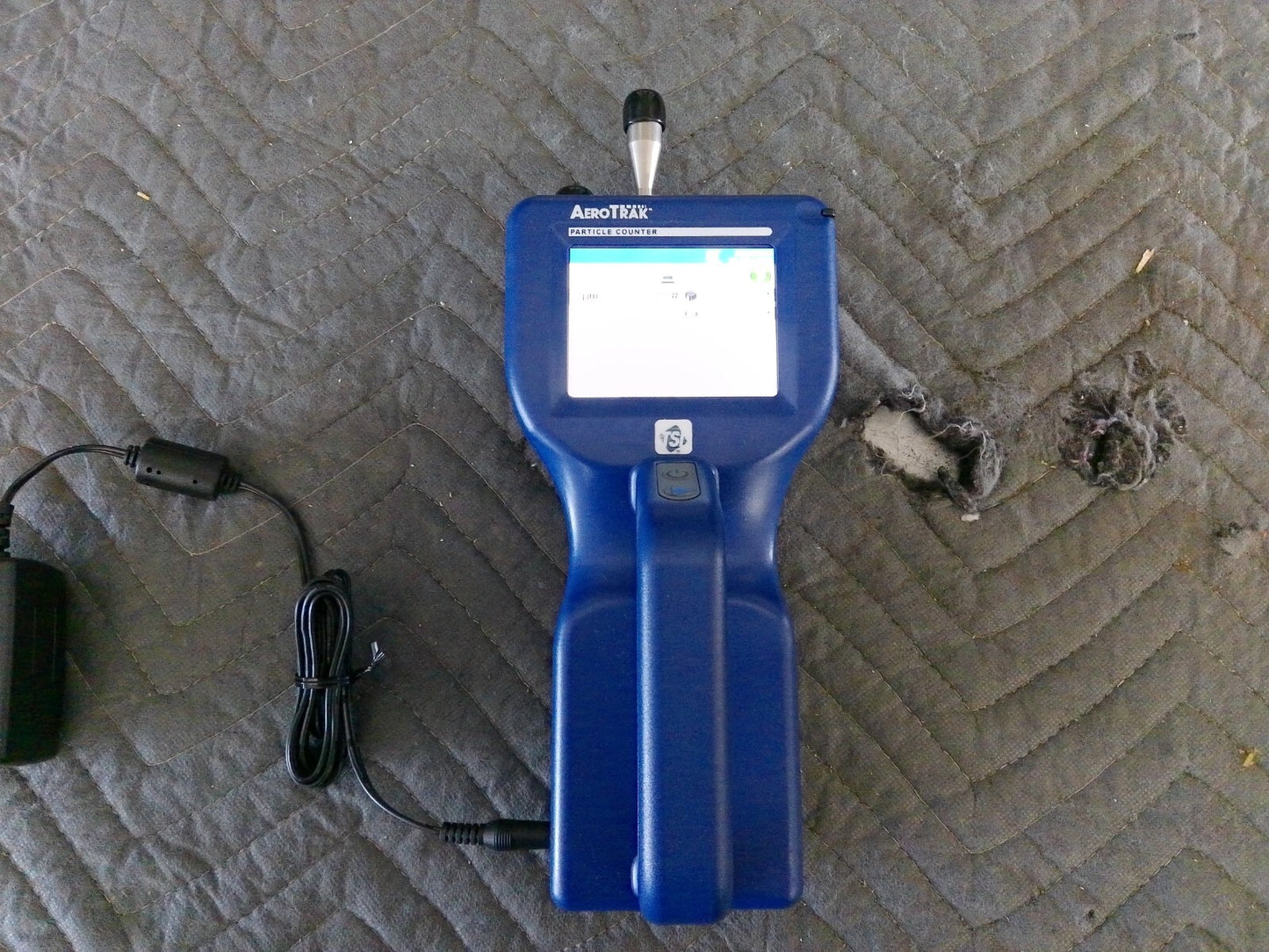 AeroTrak TSI 9306-V2 Particle Counter w/ Charger & Manual - OPEN BOX