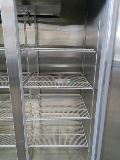 FisherBrand FBG49RSSA Isotemp Double Door Laboratory +4C Refrigerator 49Cf