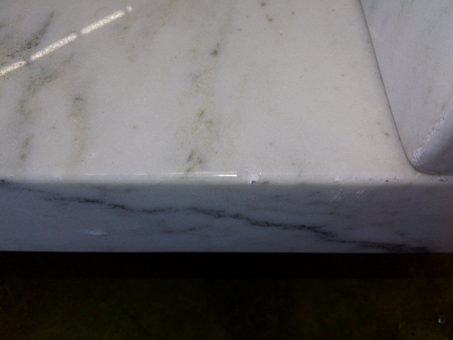 Gawet Vermont Marble Balance AntiVibration Table 35"X 24"