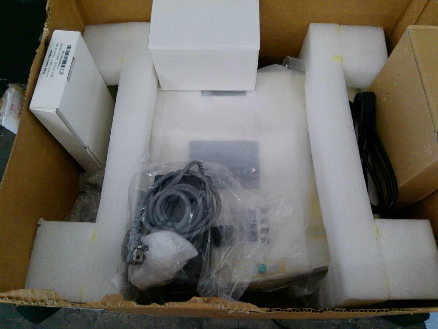 Labomed Inc. SCO-2004 4 Channel Semi-Automatic Coagulation Analyzer 220v