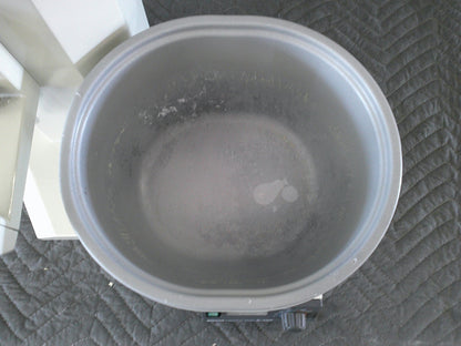 Buchi R-210 Rotovapor Rotary Evaporator w/ B-490 Heating Bath