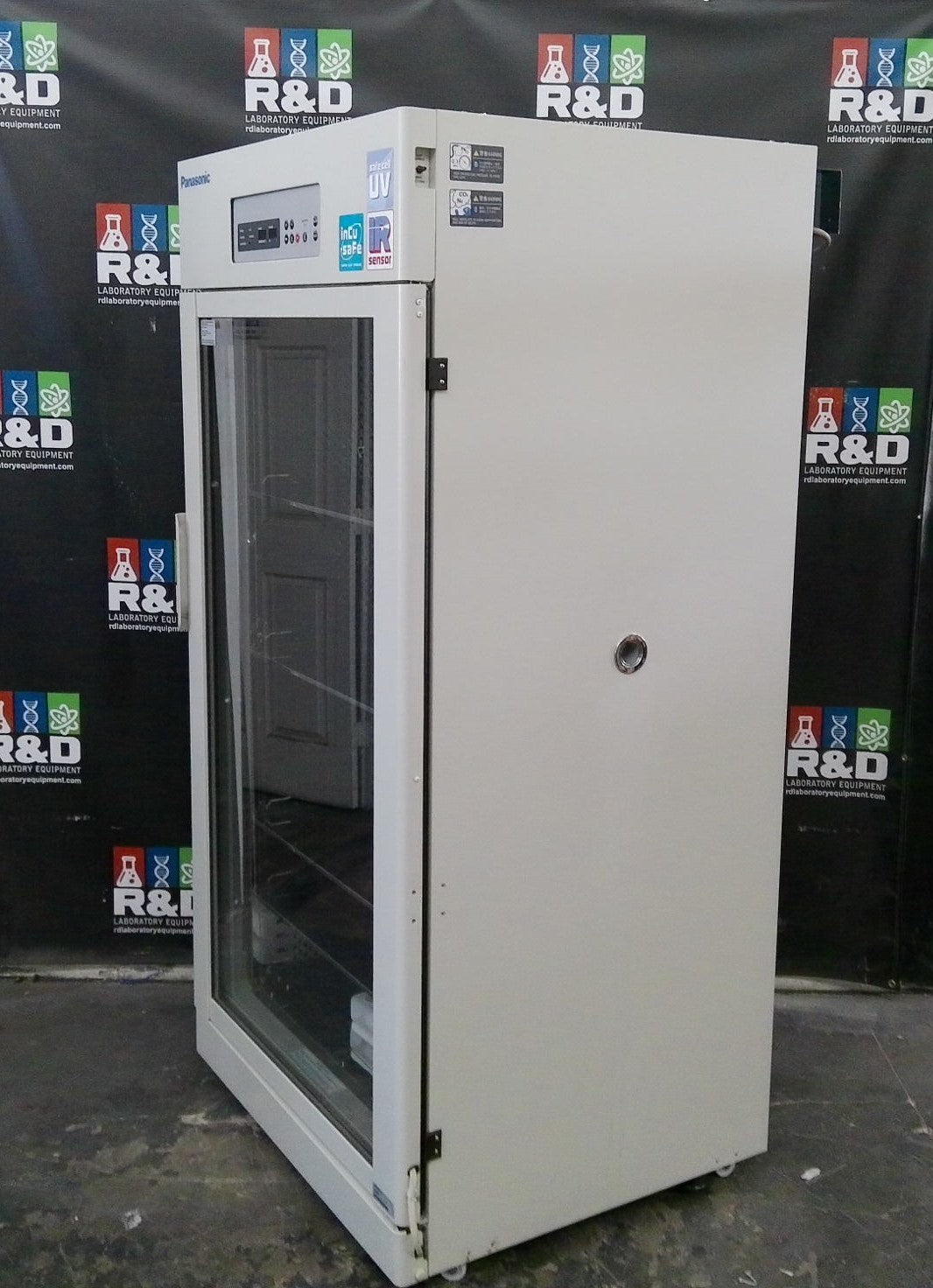 Panasonic MCO-80IC CO2 Large Reach-In Environmental Chamber Incubator 30.1Cf