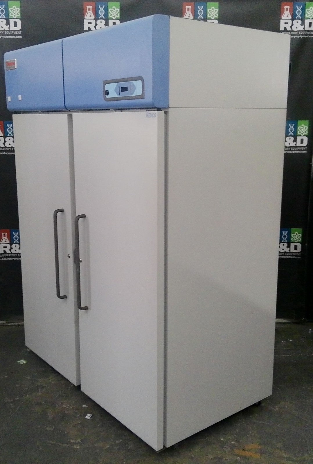 Thermo Scientific ULT5030A Double Door -30C Laboratory Freezer 51.1Cf (2014)