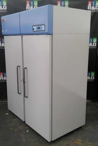 Thermo Scientific ULT5030A Double Door -30C Laboratory Freezer 51.1Cf (2014)