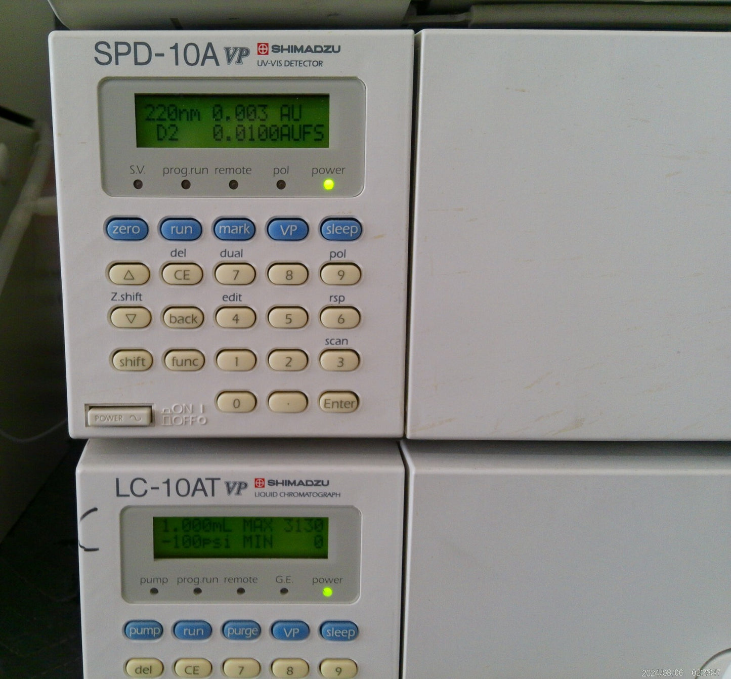 Shimadzu SIL-10 VP HPLC Auto Injector, Liquid Chromographer, UV-VIS System