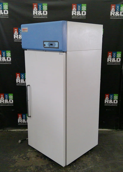 Thermo Scientific REL3004A +4C Laboratory Refrigerator 29.2Cf 120v FULLY TESTED