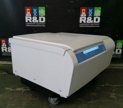 Thermo Sorvall ST 40R Refrigerated Benchtop Centrifuge w/Rotor, Buckets, Inserts