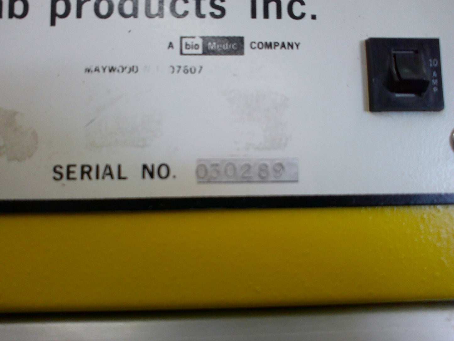 Lab Products 4ft Stay-Clean Laminar Flow, Animal Transfer Change Station