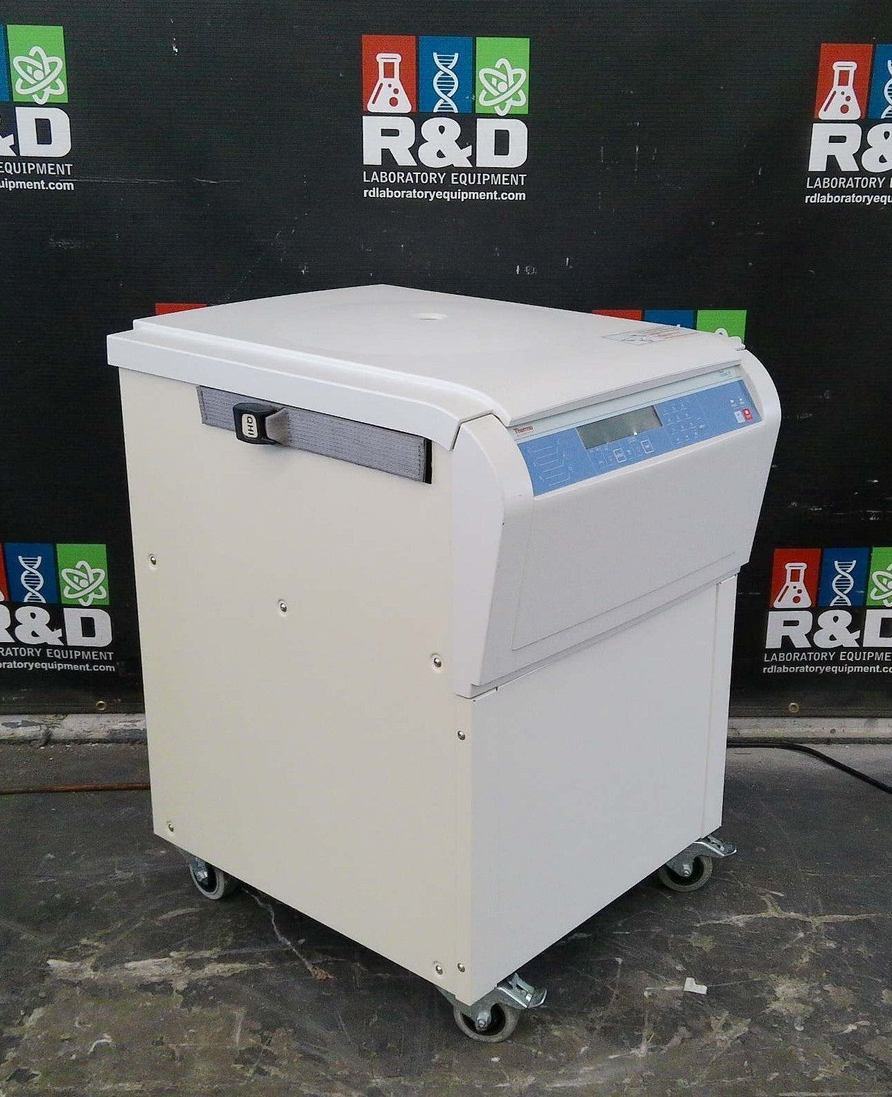 Thermo Sorvall Legend XF Floor Centrifuge w/ Rotor, Buckets, & Inserts 120v