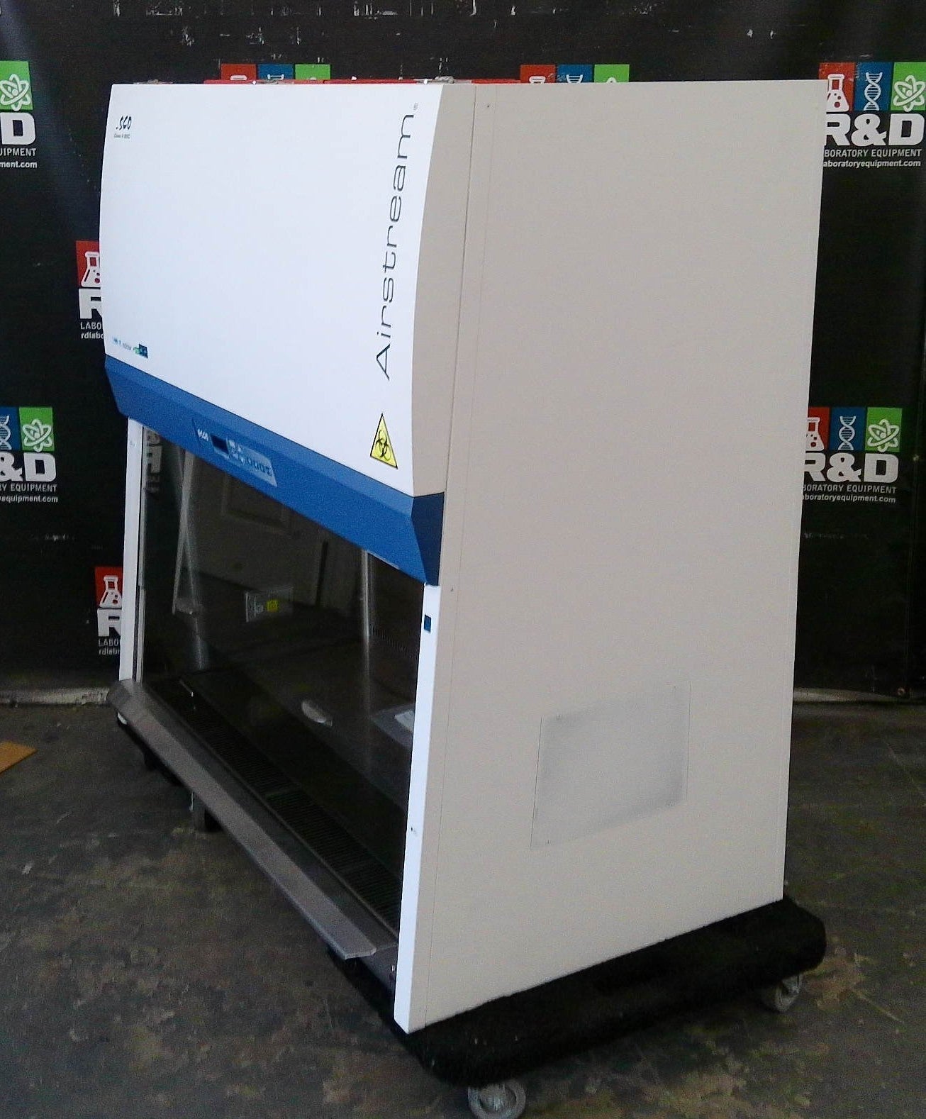 Esco 4ft AC2-4S9-NS A2 Biosafety/Biological Safety Cabinet w/Stand & UV+Warranty