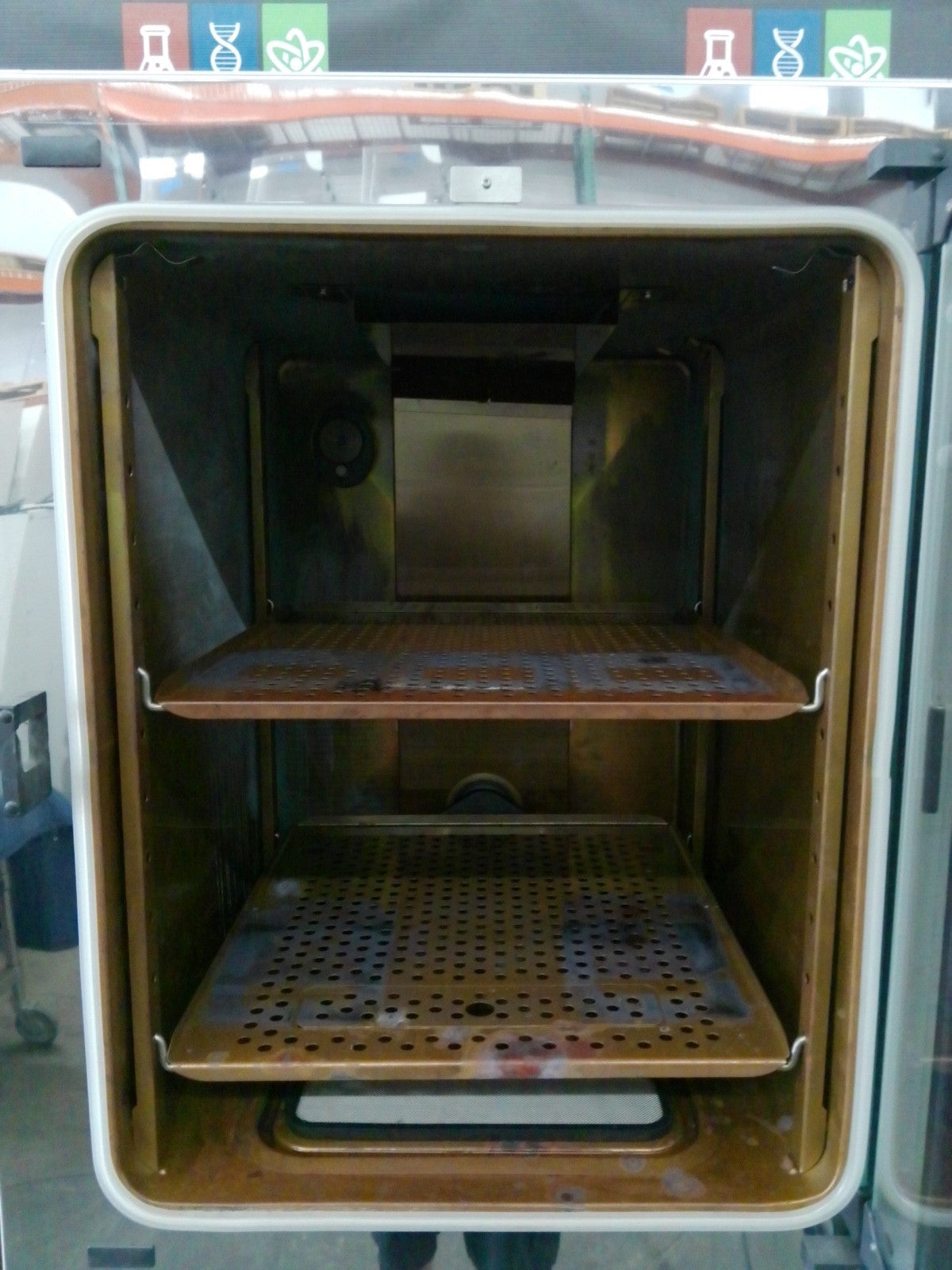 Thermo HERAcell Vios 160i Double Stack Copper Lined CO2 Incubators (2016)