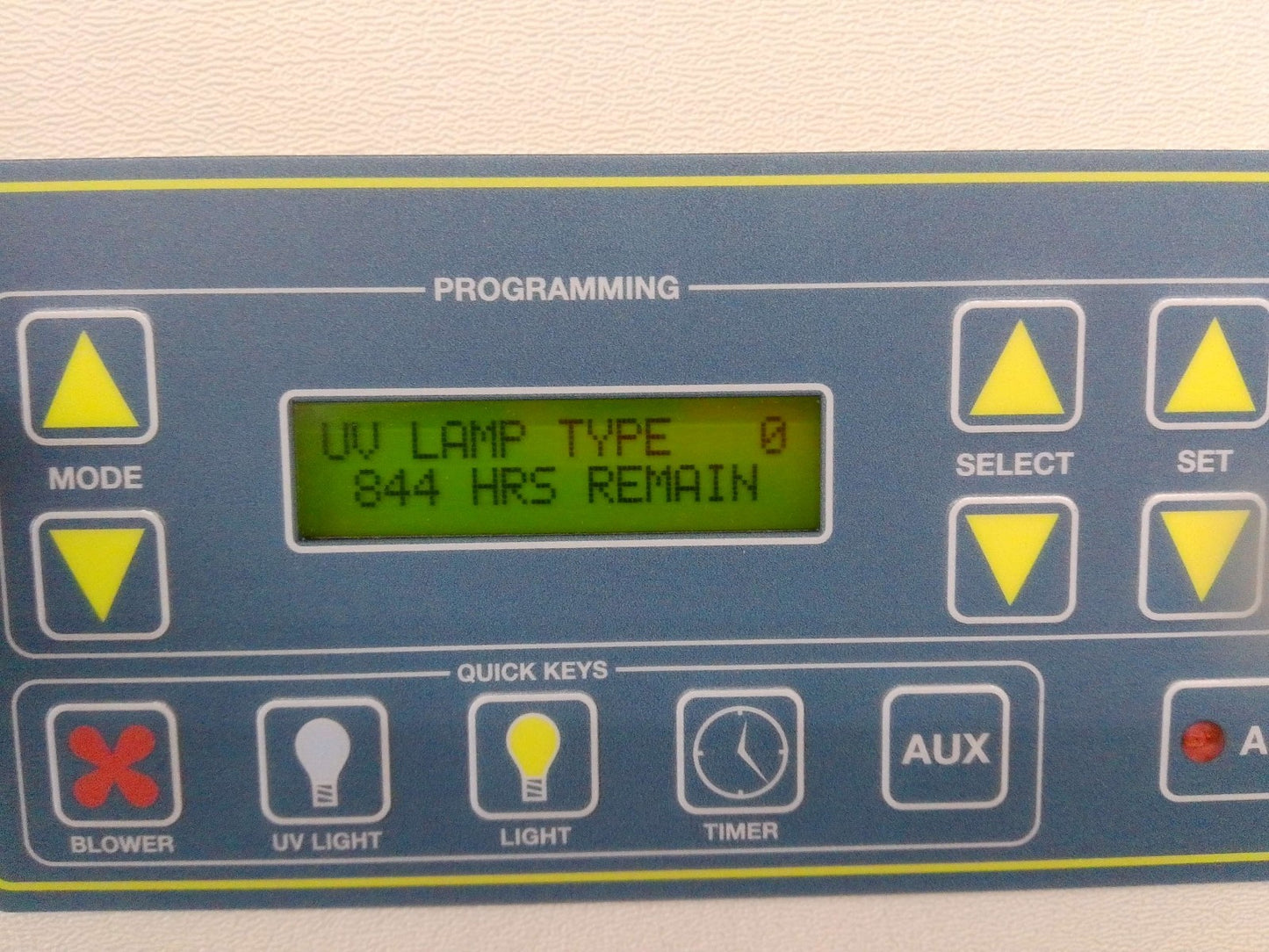 Airclean Systems AC648LFUVC 4ft Airclean 600 PCR Workstation  w/UV & Fluorescent