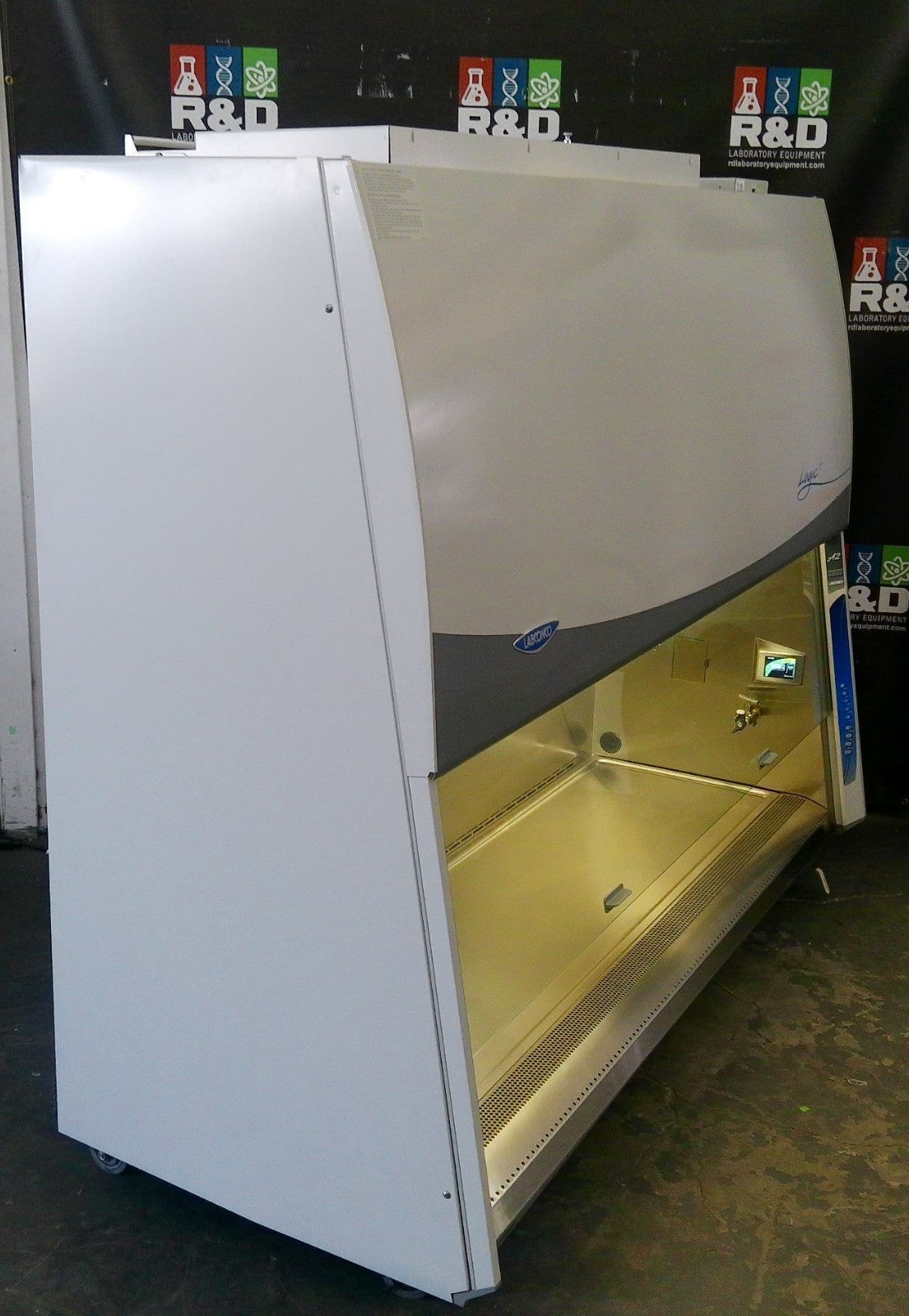Labconco 6ft Logic+ A2 Biosafety/Biological Safety Cabinet w/UV & Stand+Warranty