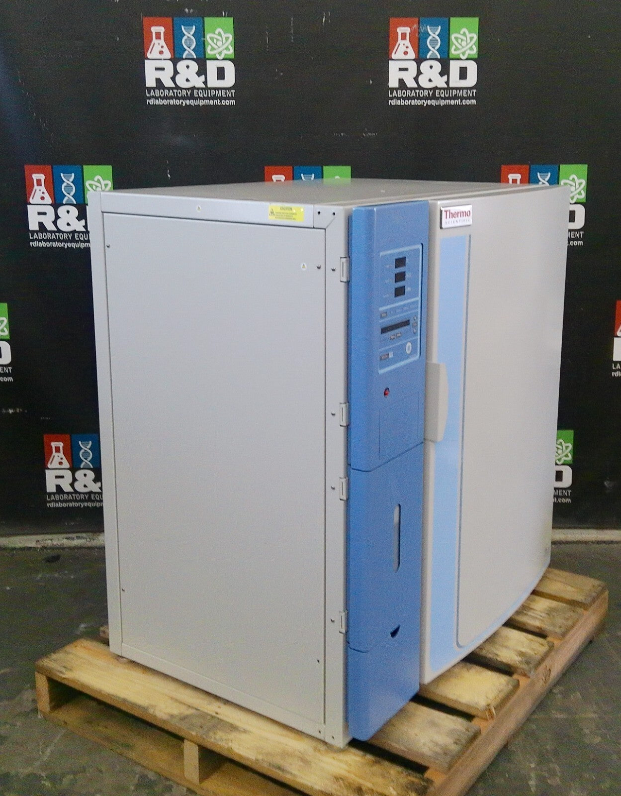 Thermo Scientific CO2 Incubator 3307 Steri-Cult 8.2Cf 120v