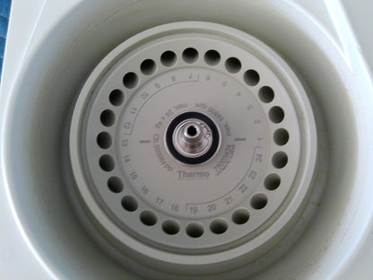 Thermo Scientific Sorvall Legend Micro 17 Centrifuge w/ 75003424 Rotor