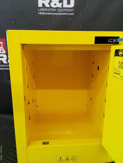Justrite 29004 Countertop Flammable Storage Cabinet Self Closing Doors 4 Gal