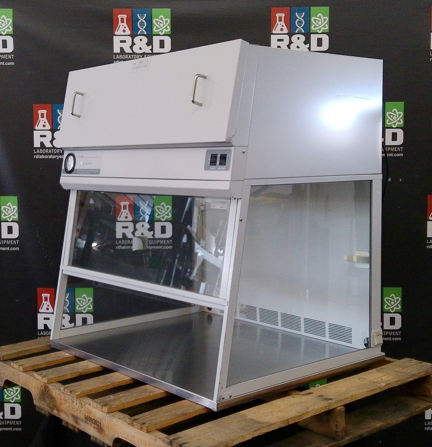 Fisherbrand/Labconco 3ft 3560002 HEPA PCR Workstation Laminar Flow w/UV Lighting