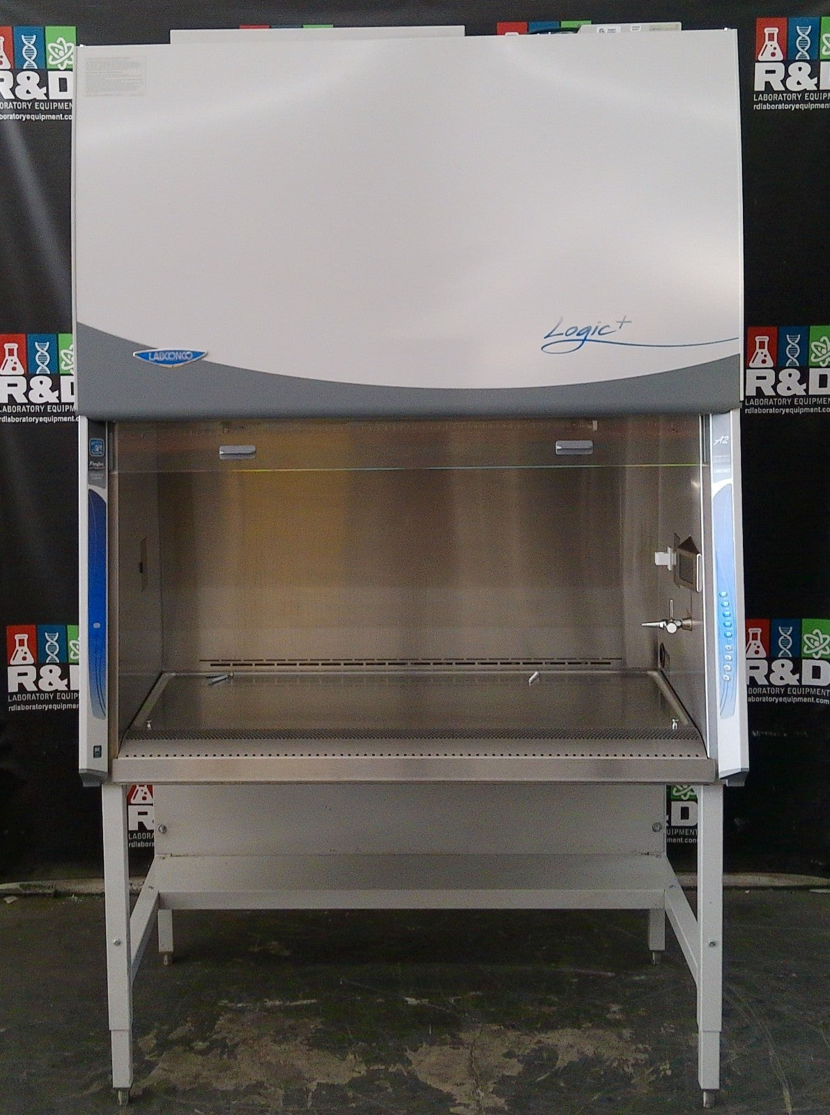 Labconco 4ft Logic+A2 Biosafety/Biological Safety Cabinet w/Stand & UV+Warranty
