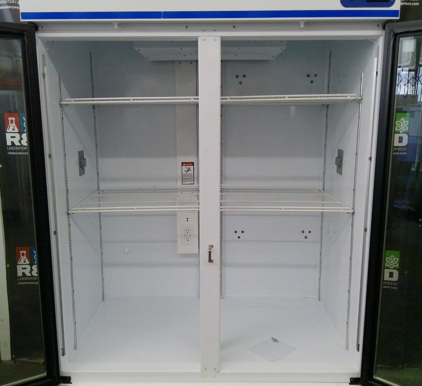Fisherbrand FBG49CPGA Isotemp +4C Laboratory Refrigerator 49Cf 120v FULLY TESTED