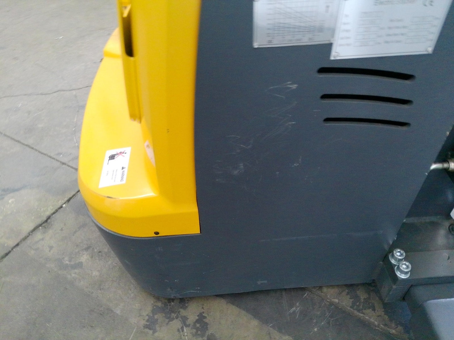 XILIN Electric Forklift Walkie Straddle Stacker CTD15-III, 3300lb Up To 220”High