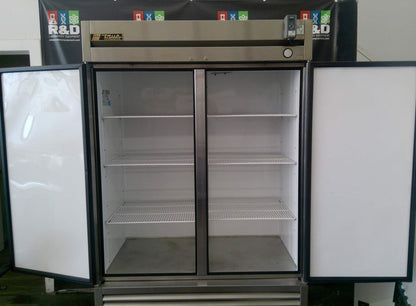 True T-49 +4C Double Door Stainless Steel Refrigerator 49Cf 120v (2014)