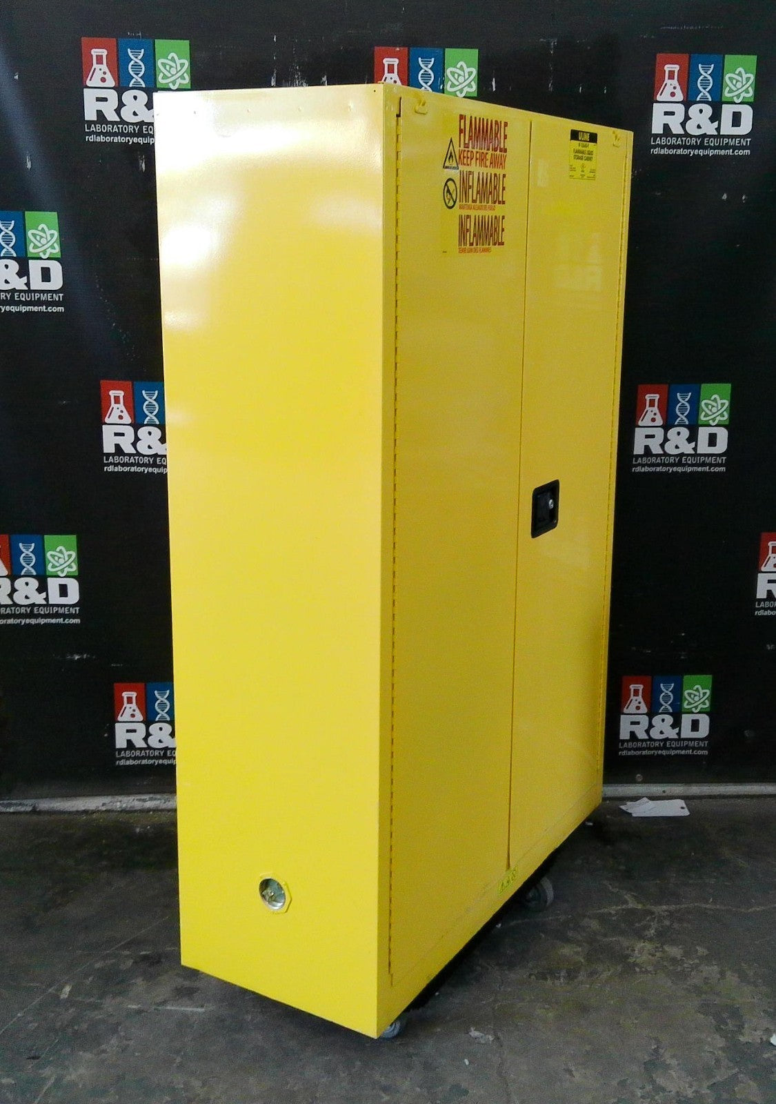 Uline H-1564S-Y Flammable Storage Cabinet Self Closing Doors 45 Gal