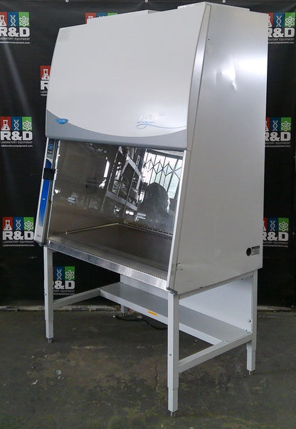 Labconco 4ft 302419100 Logic+ A2 Biosafety Cabinet w/Stand & UV  FULLY TESTED
