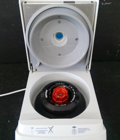 Eppendorf 5418 Benchtop Microcentrifuge w/ FA-45-18-11 Fixed-Angle Rotor TESTED