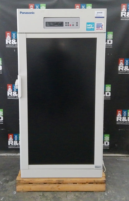 Panasonic MCO-80ICL CO2 Large Reach-In Incubator 30.1Cf, 851L, 120v