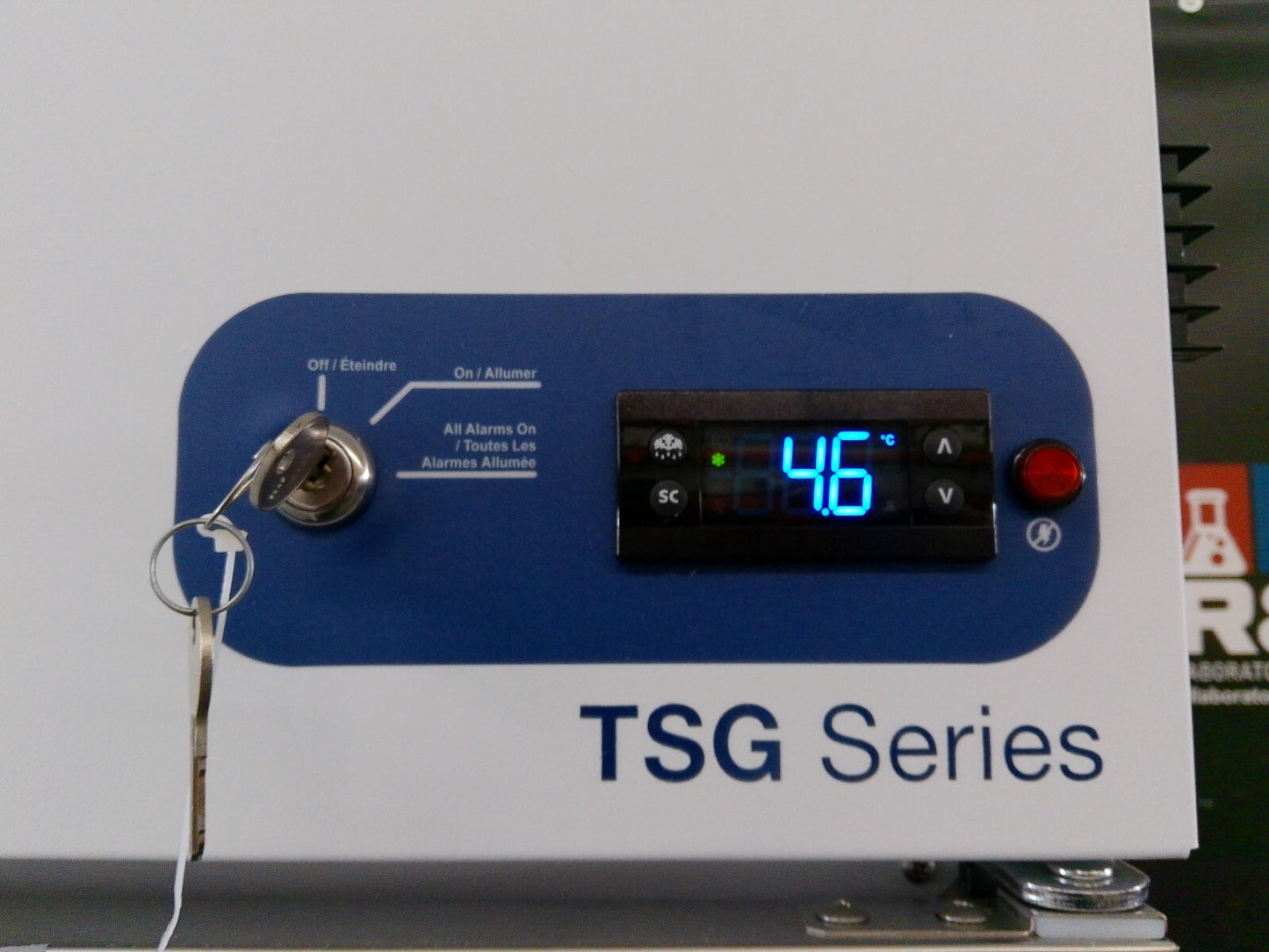 Thermo Scientific GTTSG25RPSA +4C Laboratory Refrigerator 23Cf FULLY TESTED