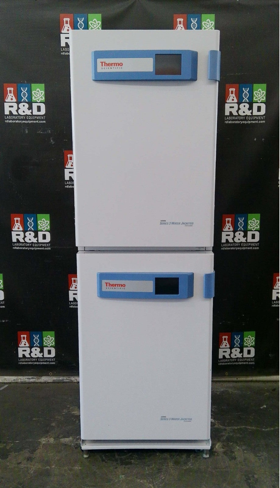 Thermo  Scientific 4110 Series Double Stack Water Jacketed CO2 Incubators (2021)