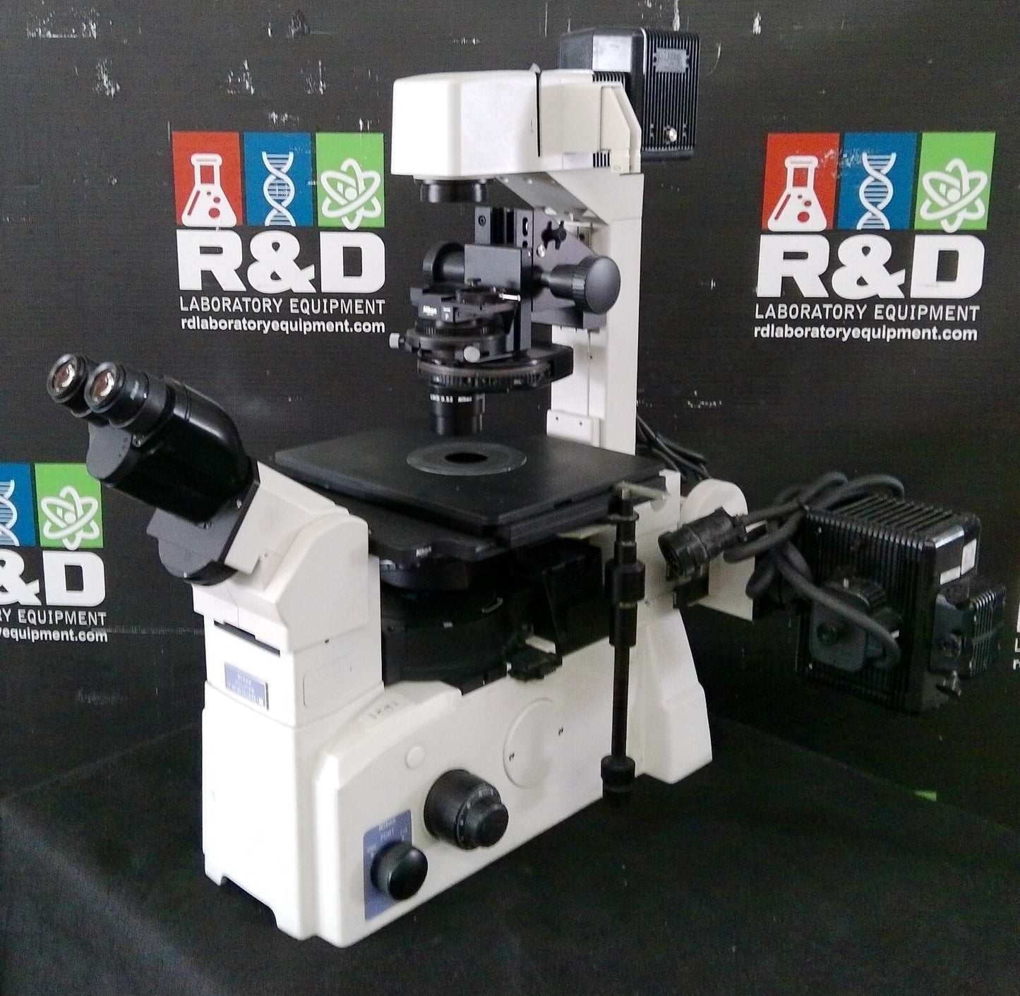 Nikon Eclipse TE2000-S Inverted Microscope W/ 2 Objectives, Lamp & Power Supply