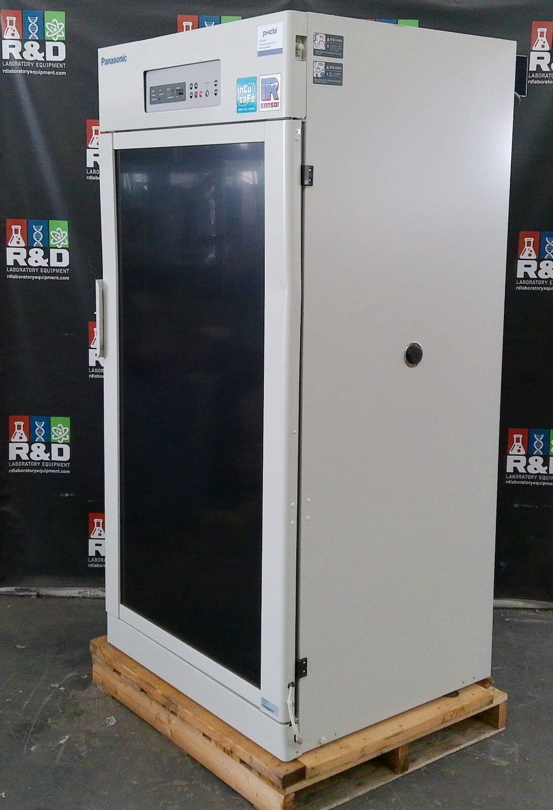 Panasonic MCO-80ICL CO2 Large Reach-In Incubator 30.1Cf, 851L, 120v