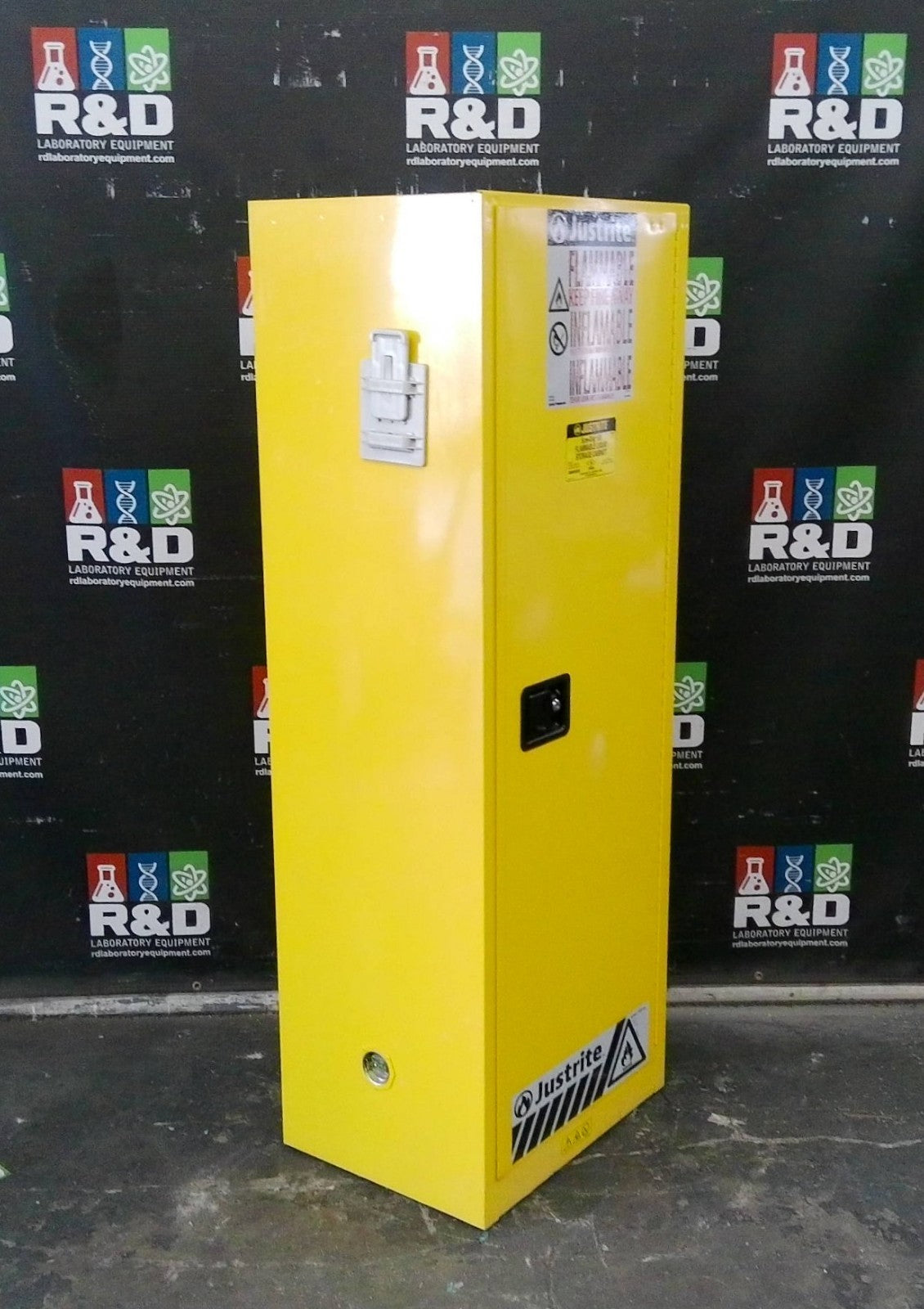 Justrite 892220 Flammable Storage Cabinet Self Closing Doors 22 Gal