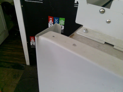 Labconco 4ft Logic+ A2 Biosafety/Biological Safety Cabinet w/Stand & UV+Warranty
