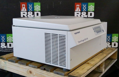 Eppendorf 5810R Refrigerated Centrifuge w/ Rotor (A-4-62), Buckets & Inserts