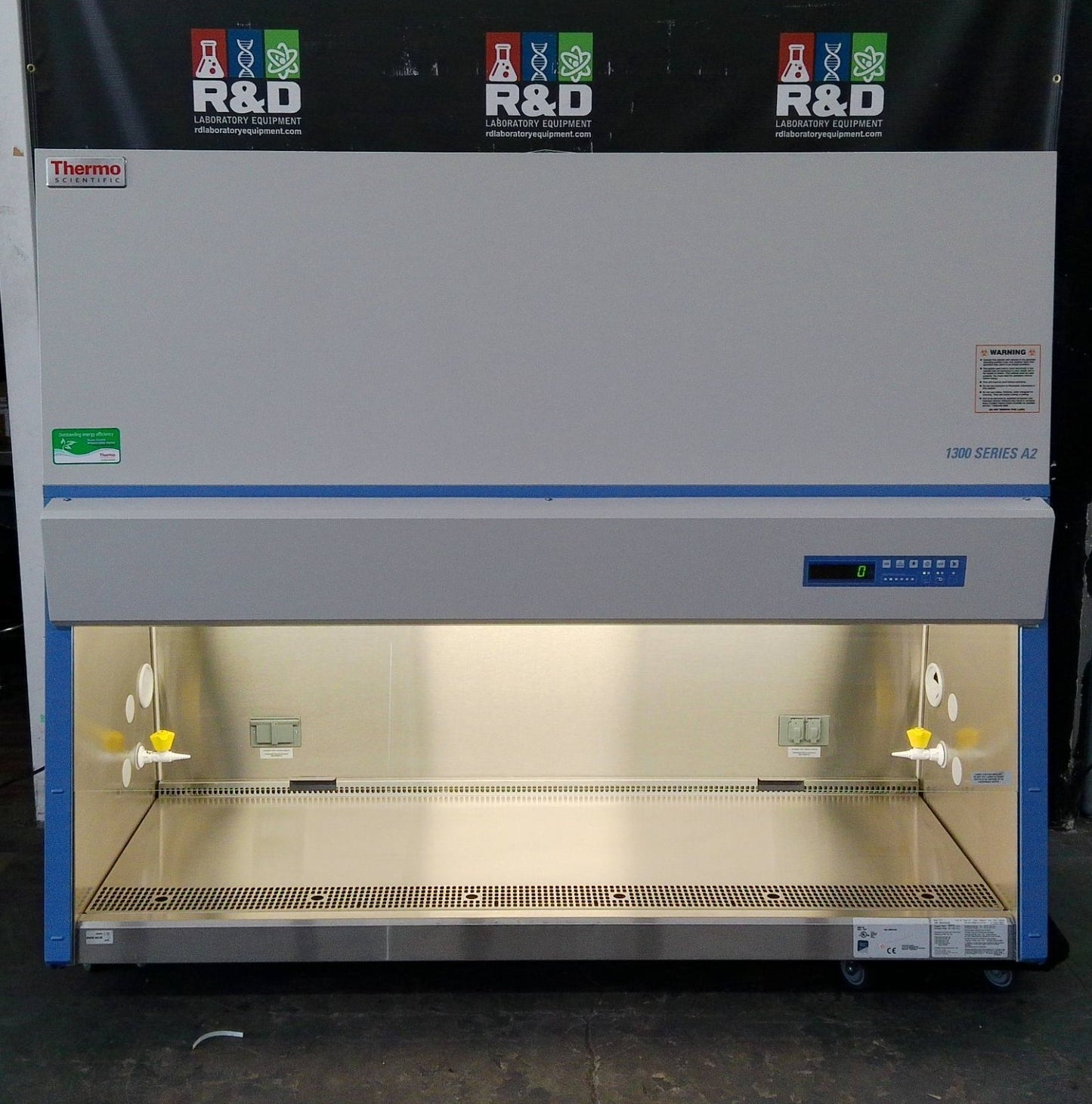 Thermo Scientific 6ft 1377 A2 Biosafety Cabinet w/UV & Stand FULLY TESTED (2018)