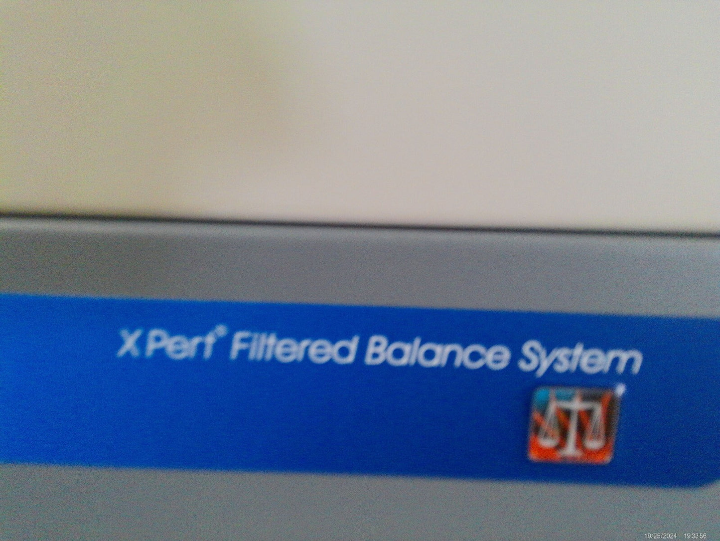 Labconco 3950201 2ft XPert HEPA Filtered Class 1 Balance Vented Enclosure