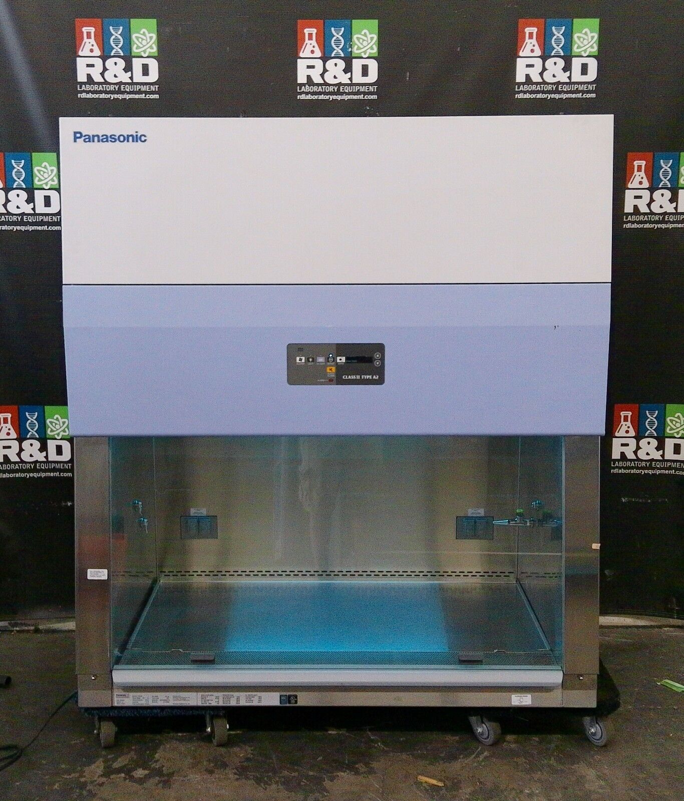 Panasonic 4ft MHE-N400A2-PA A2 Biosafety Cabinet w/Stand & UV FULLY TESTED