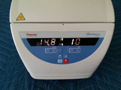 Thermo Scientific Sorvall Legend Micro 21 Centrifuge w/ 75003424 Rotor