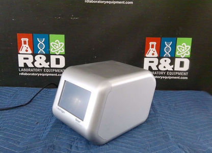 Invitrogen Neon Transfection System MPK5000 w/ Pipette Station