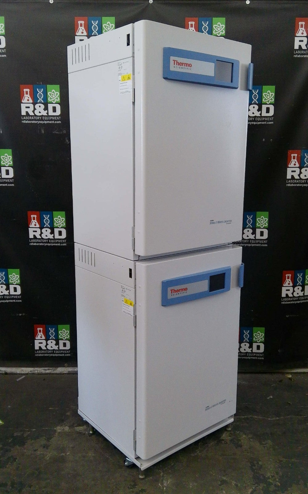 Thermo  Scientific 4110 Series Double Stack Water Jacketed CO2 Incubators (2021)