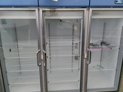 Thermo Scientific REC7504A 3 Glass Door Laboratory +4C Refrigerator 78.8Cf(2018)