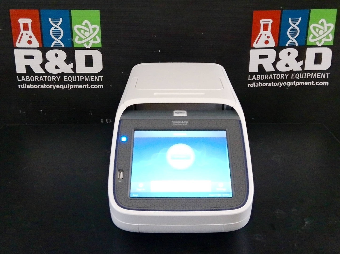 Applied Biosystems A24812 SimpliAmp PCR 96-Well Thermal Cycler