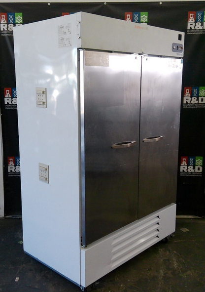Thermo Scientific GTTSG49RPSA Double Door Laboratory +4C Refrigerator 49Cf