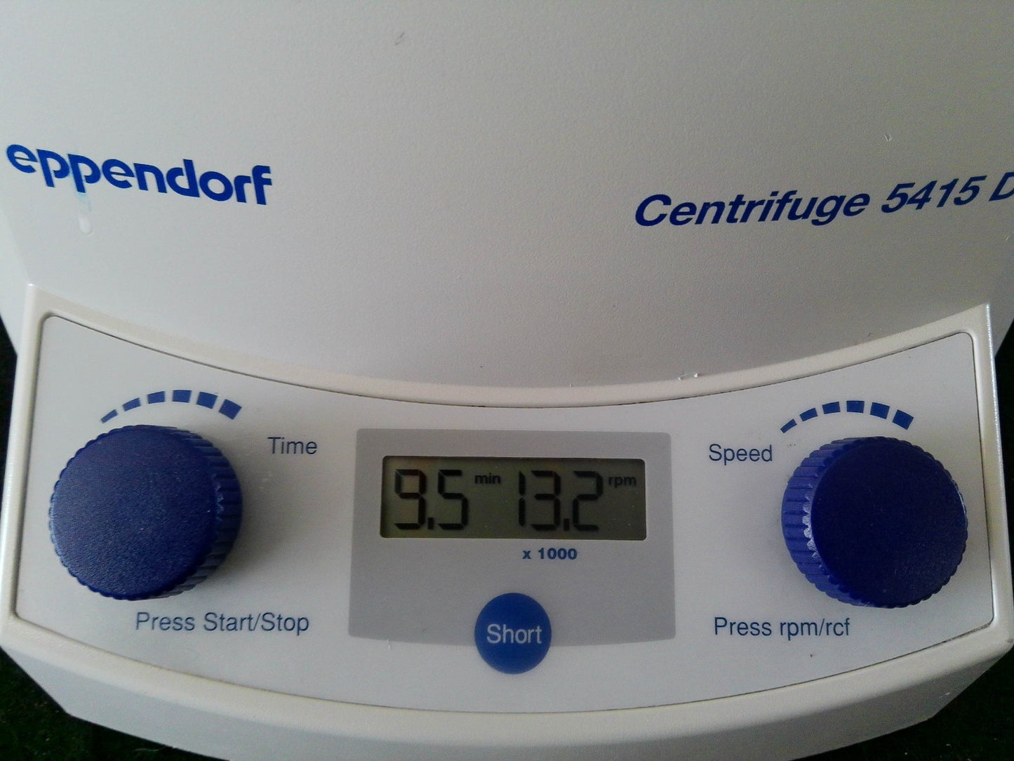 Eppendorf 5415D Centrifuge w/ F-45-24-11 Rotor FULLY TESTED