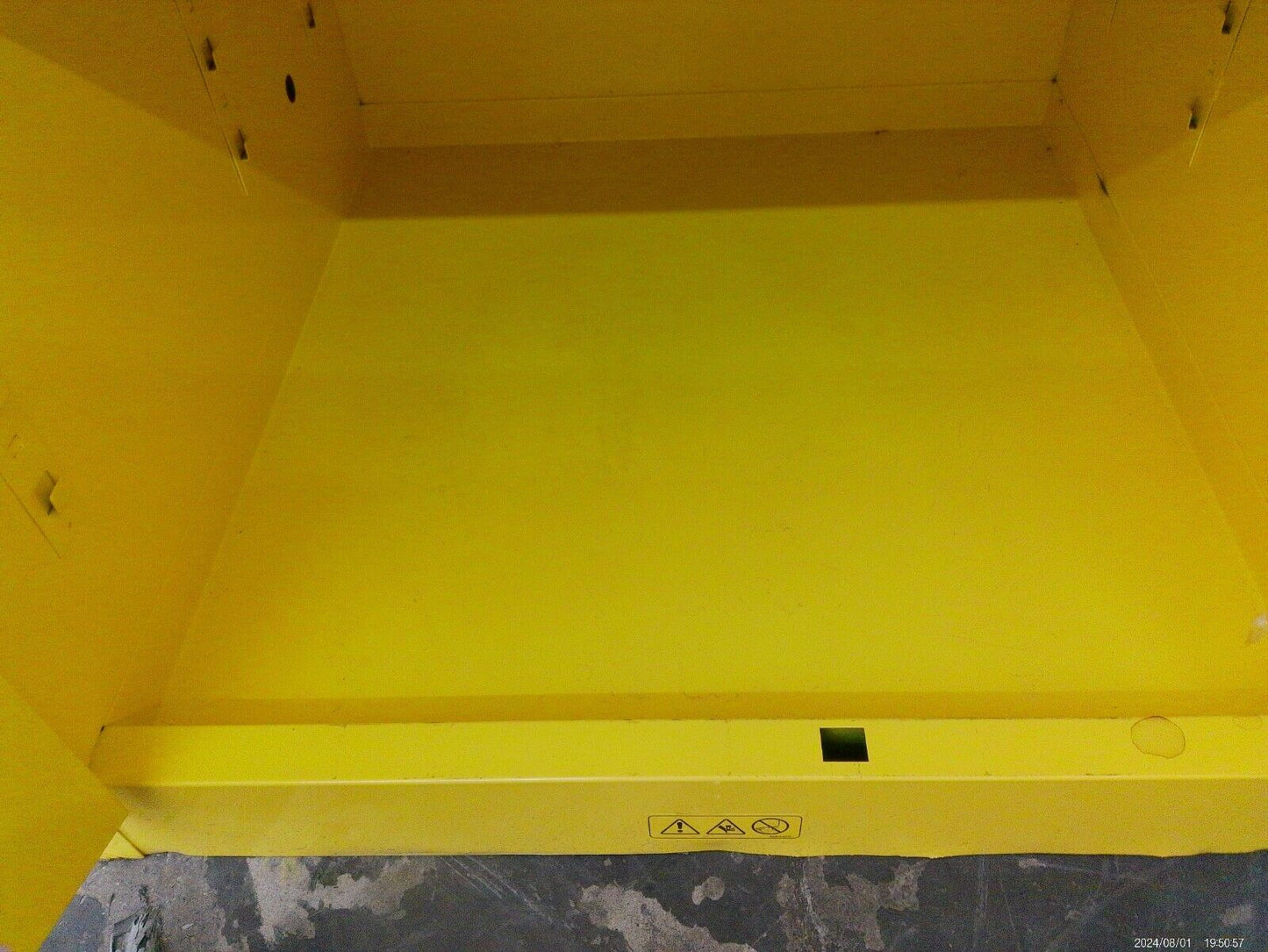 Uline H-1565S-Y Flammable Storage Cabinet Self Closing Doors 60 Gal