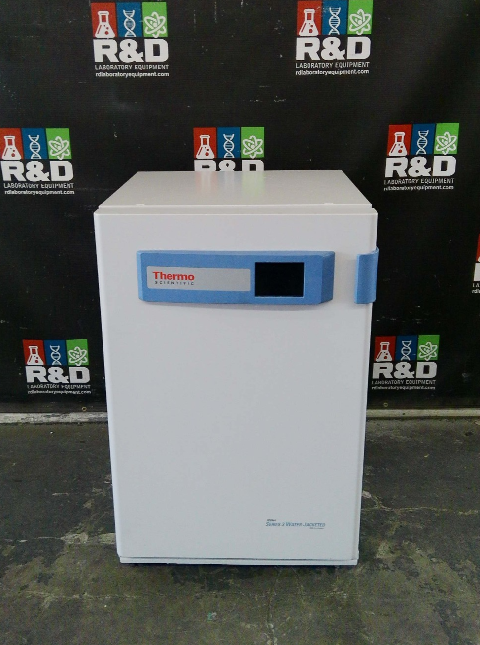 Thermo Scientific 4110 Series Water Jacketed CO2 Incubator (2021)